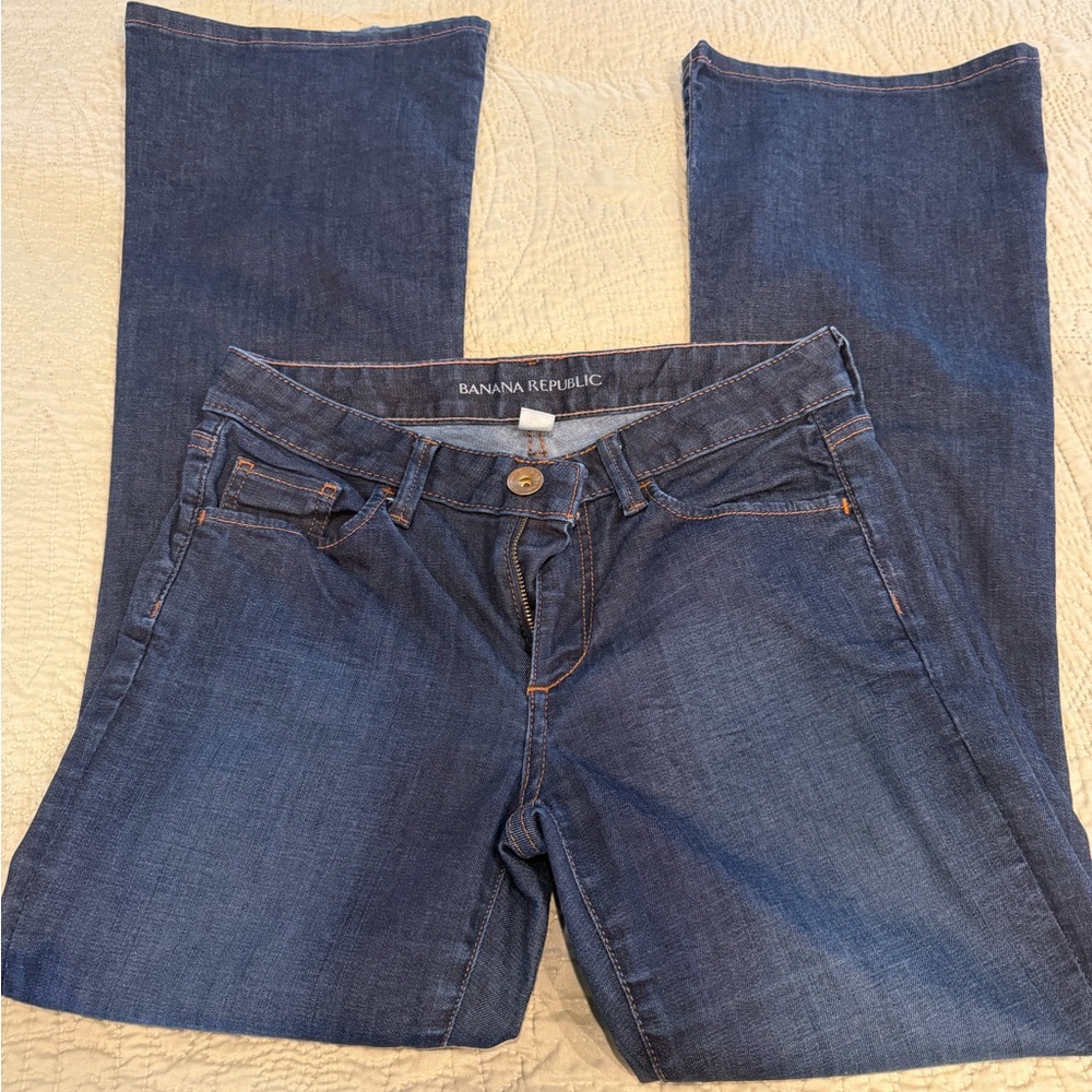 Banana Republic Indigo Straight-Leg Women’s Jeans